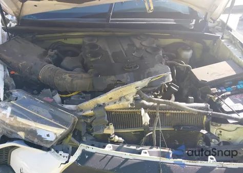 2018 Toyota 4Runner Sr5 Premium z USA, uszkodzony, nr VIN JTEZU5JR1J5187111